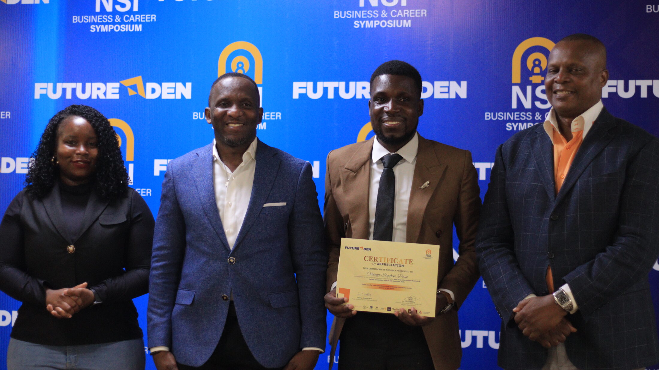 Future Den recognising a partner at the NSI Business & Career Symposium